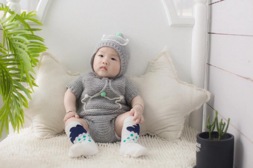 文山宝宝揉眼睛是怎么回事 文山宝宝揉眼睛是怎么回事